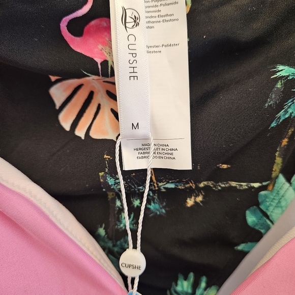 Cupshe Pink Flamingo Sunbeam Halter Cheeky Bikini Set NEW - Picture 4 of 7